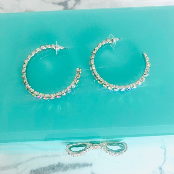 💕Pretty Crystal Rhinestone Hoop Earrings - Picture 11 of 12